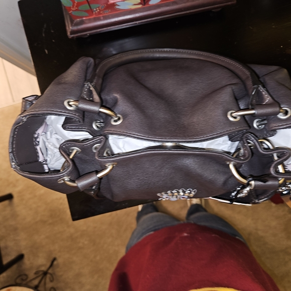 Juicy Couture Black Leather Shoulder Bag - Picture 5 of 10